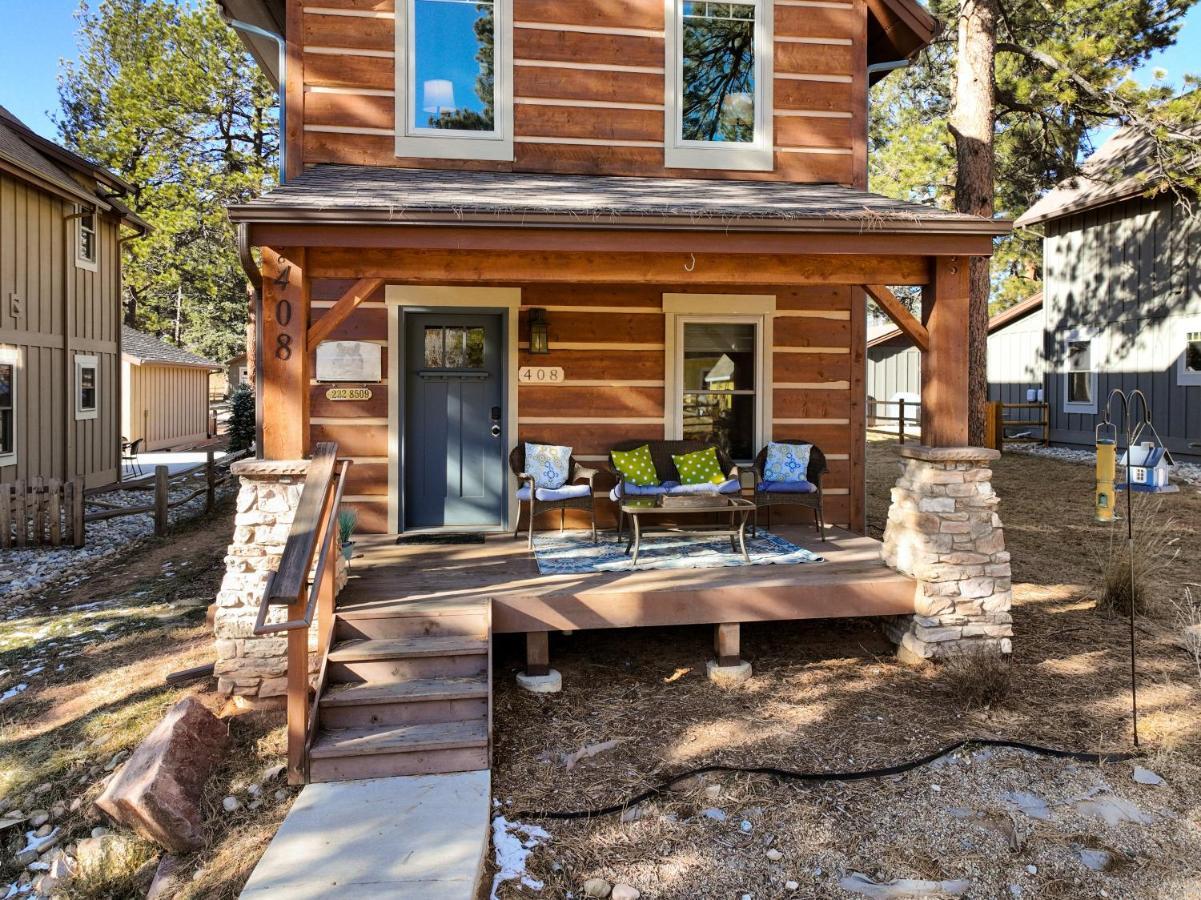 Black Bear Cabin With Hot Tub Woodland Park Zewnętrze zdjęcie